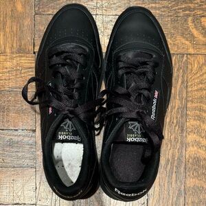 Reebok Unisex Classic Black Leather Sneakers Size Men’s 8/Women’s 9.5